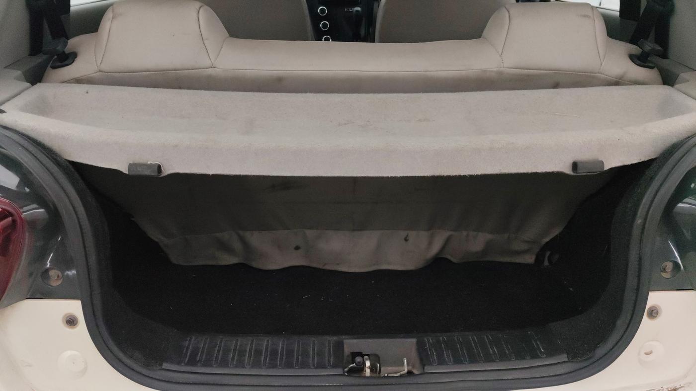 2016 Mahindra Kuv100 K4 5 STR, Petrol, Manual, 44,283 km, Boot Inside