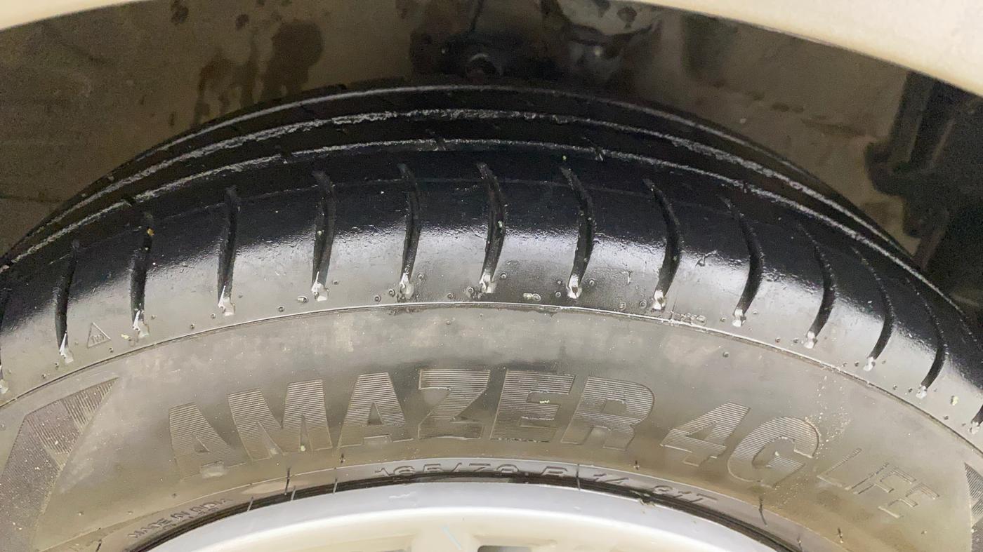 2018 Maruti Celerio VXI CNG, CNG, Manual, 1,12,016 km, Right Front Tyre Tread