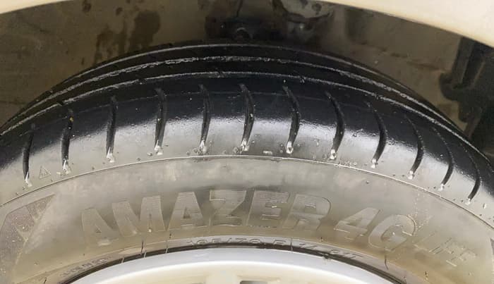 2018 Maruti Celerio VXI CNG, CNG, Manual, 1,11,914 km, Right Front Tyre Tread