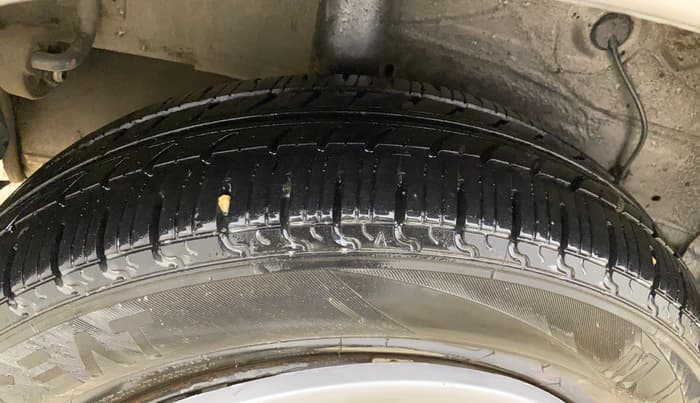 2018 Maruti Celerio VXI CNG, CNG, Manual, 1,11,914 km, Right Rear Tyre Tread