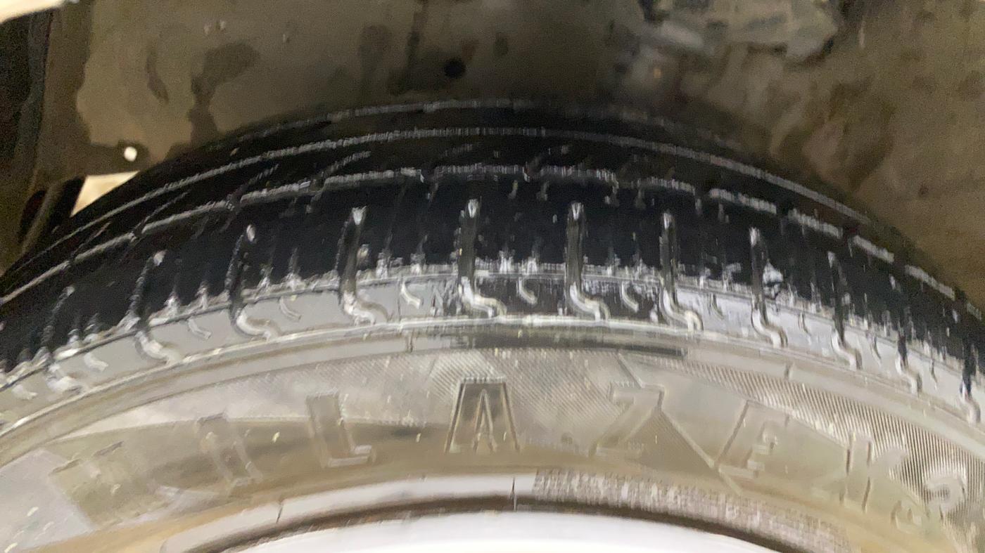 2018 Maruti Celerio VXI CNG, CNG, Manual, 1,12,016 km, Left Front Tyre Tread