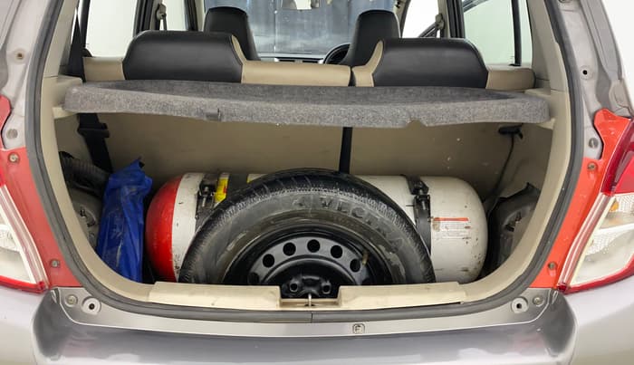 2018 Maruti Celerio VXI CNG, CNG, Manual, 1,11,914 km, Boot Inside