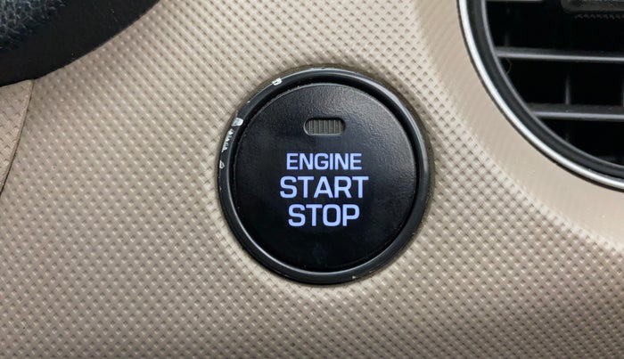 2016 Hyundai Grand i10 ASTA 1.2 KAPPA VTVT, Petrol, Manual, 94,861 km, Keyless Start/ Stop Button