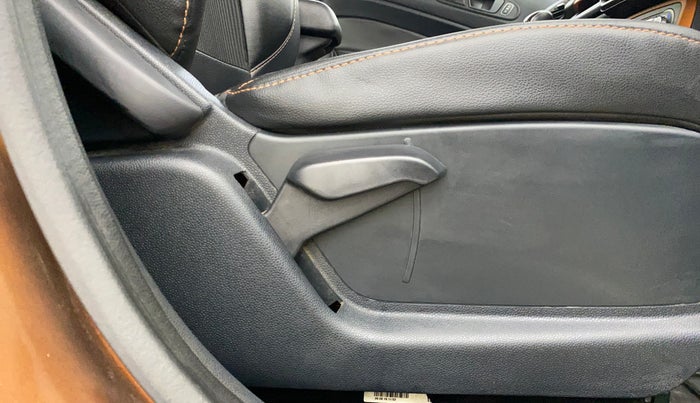 2019 Ford Ecosport TITANIUM 1.0L ECOBOOST SPORTS(SUNROOF), Petrol, Manual, 37,507 km, Driver Side Adjustment Panel