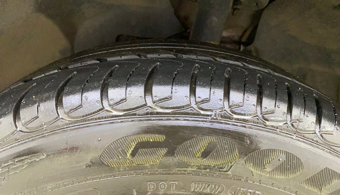 2019 Ford Ecosport TITANIUM 1.0L ECOBOOST SPORTS(SUNROOF), Petrol, Manual, 37,507 km, Left Front Tyre Tread