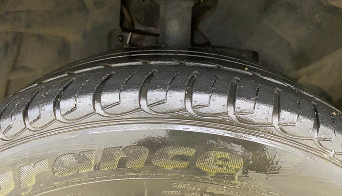 2019 Ford Ecosport TITANIUM 1.0L ECOBOOST SPORTS(SUNROOF), Petrol, Manual, 37,507 km, Right Front Tyre Tread