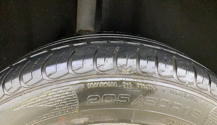 2019 Ford Ecosport TITANIUM 1.0L ECOBOOST SPORTS(SUNROOF), Petrol, Manual, 37,507 km, Right Rear Tyre Tread