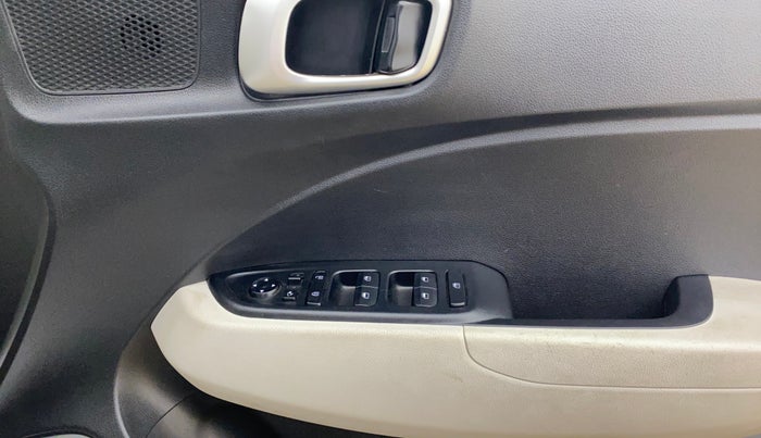 2023 Hyundai VENUE SX 1.2 PETROL, Petrol, Manual, 8,664 km, Driver Side Door Panels Control