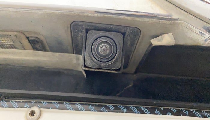 2023 MG HECTOR PLUS SHARP PRO 2.0 TURBO DIESEL 7 STR, Diesel, Manual, 74,430 km, Parking Camera