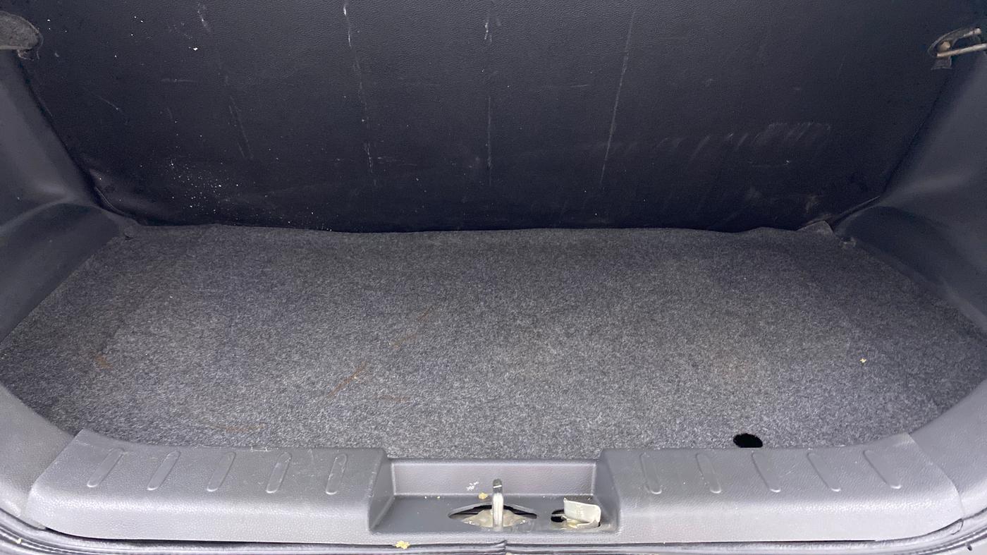 2017 Maruti Alto K10 VXI P, Petrol, Manual, 52,277 km, Boot Inside