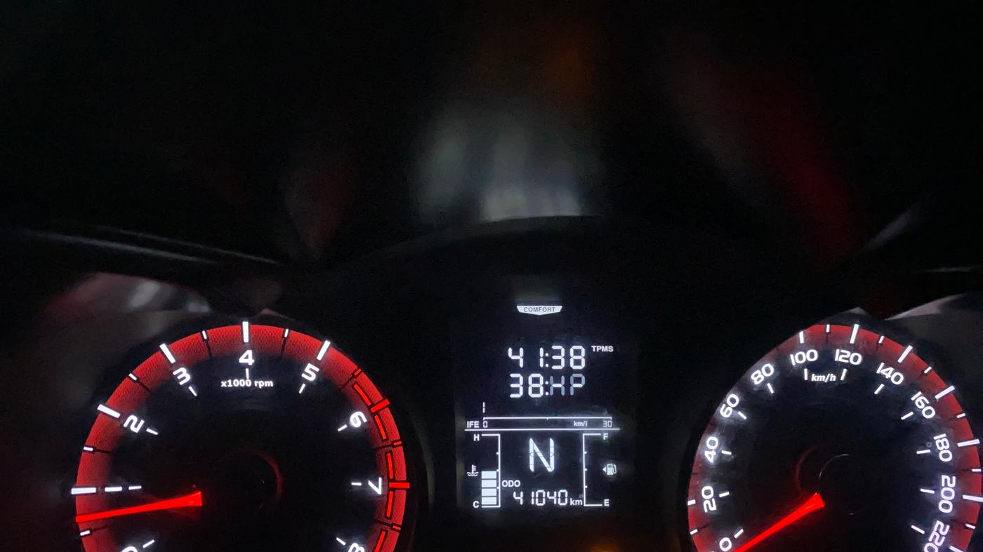2023 Mahindra XUV300 W6 1.2 PETROL, Petrol, Manual, 41,020 km, Odometer Image