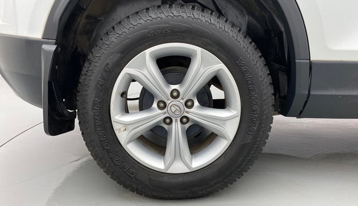 2019 Tata Harrier XZ 2.0L Kryotec, Diesel, Manual, 38,791 km, Right Rear Wheel