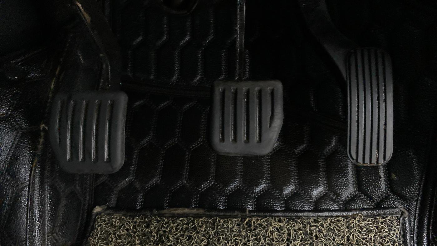 2019 Tata Harrier XZ 2.0L Kryotec, Diesel, Manual, 38,791 km, Pedals