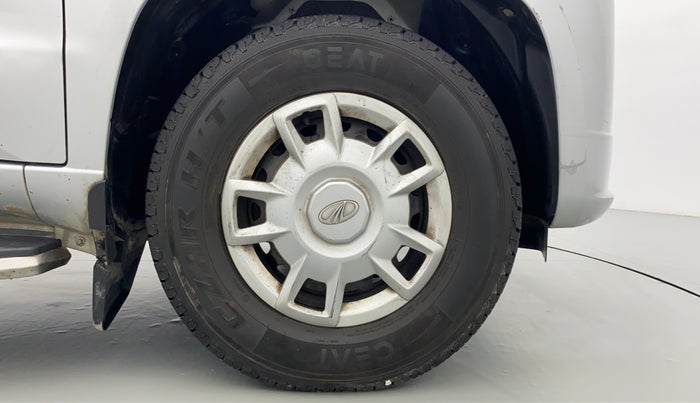 2018 Mahindra TUV300 T6+, Diesel, Manual, 18,519 km, Right Front Wheel