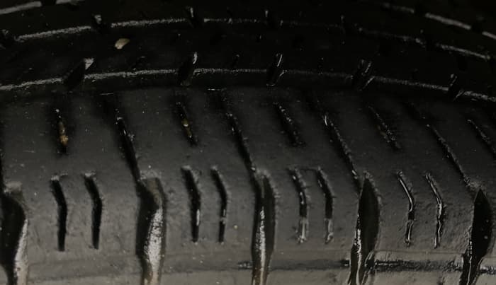 2016 Maruti Alto K10 VXI AMT, Petrol, Automatic, 87,475 km, Right Rear Tyre Tread