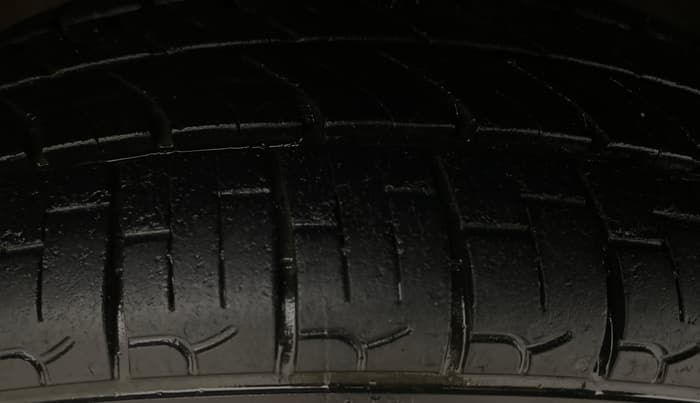 2016 Maruti Alto K10 VXI AMT, Petrol, Automatic, 87,475 km, Left Front Tyre Tread
