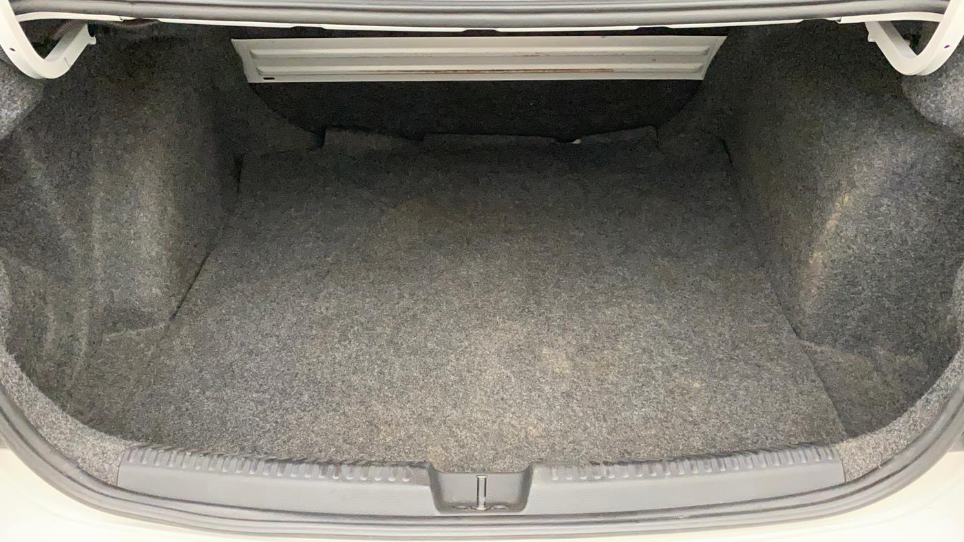 2018 Skoda Rapid AMBITION 1.5 TDI, Diesel, Manual, 89,140 km, Boot Inside