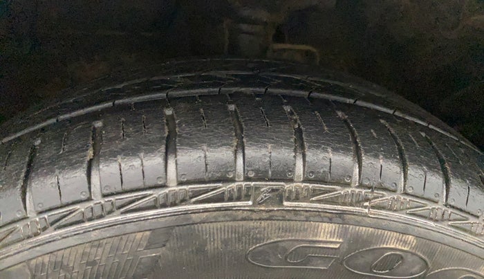 2019 Maruti Celerio ZXI, Petrol, Manual, 26,387 km, Left Front Tyre Tread