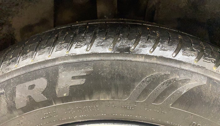 2018 Tata NEXON XZ PLUS DIESEL, Diesel, Manual, 1,04,845 km, Right Front Tyre Tread