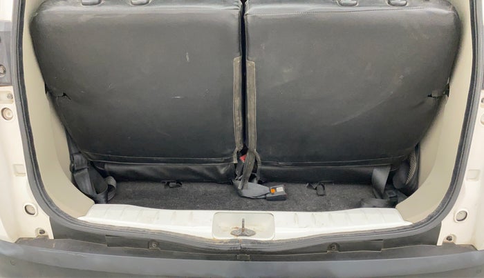 2019 Renault TRIBER RXT, Petrol, Manual, 20,393 km, Boot Inside