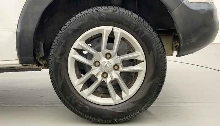 2019 Renault TRIBER RXT, Petrol, Manual, 20,393 km, Left Rear Wheel