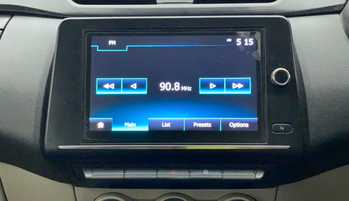 2019 Renault TRIBER RXT, Petrol, Manual, 20,393 km, Infotainment System