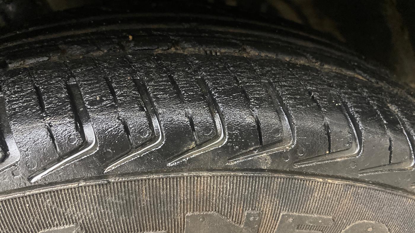 2018 Datsun Redi Go T (O), Petrol, Manual, 44,181 km, Left Rear Tyre Tread