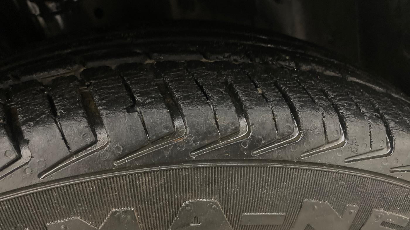 2018 Datsun Redi Go T (O), Petrol, Manual, 44,181 km, Right Front Tyre Tread