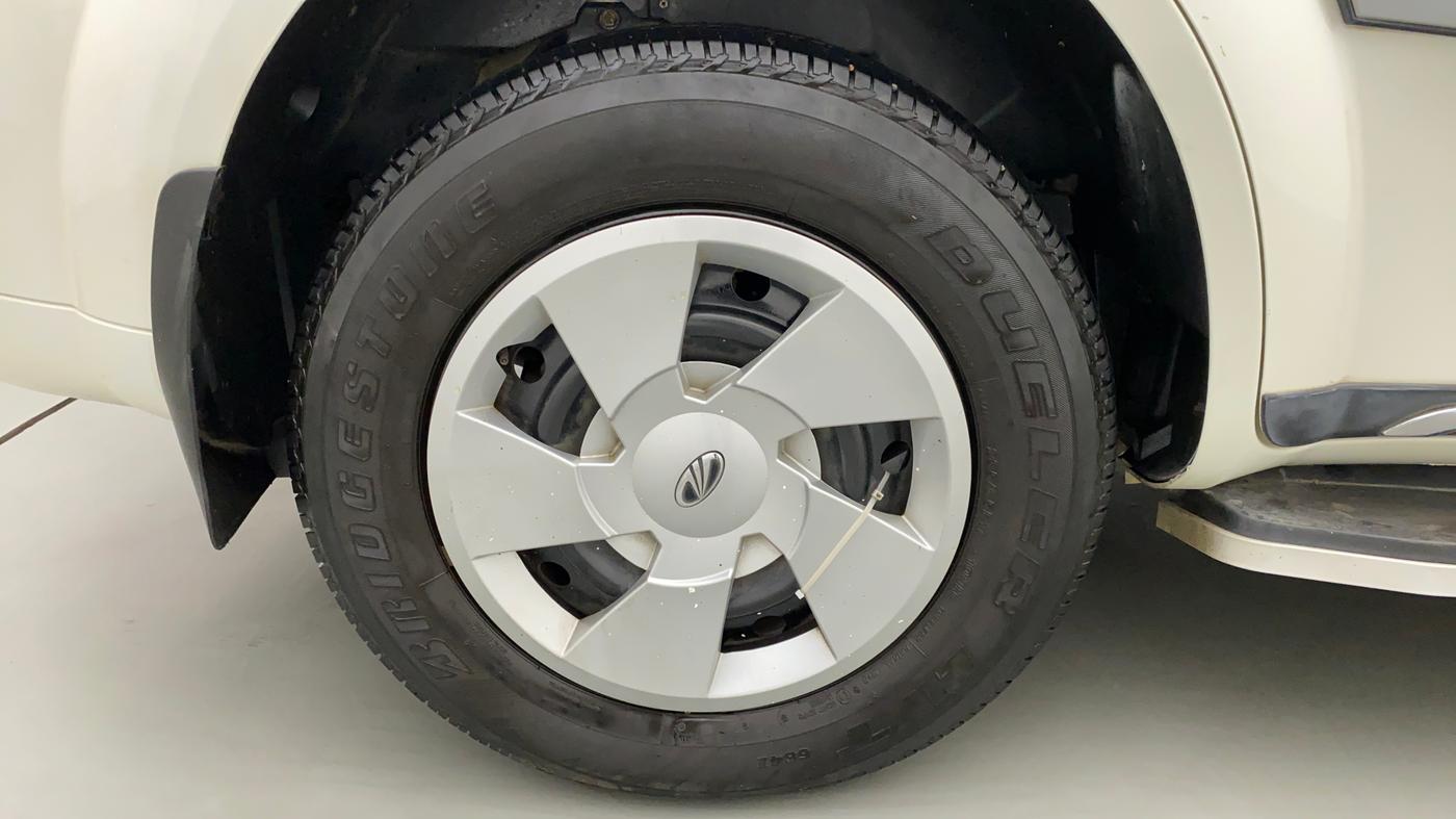 2019 Mahindra XUV500 W5, Diesel, Manual, 52,777 km, Right Rear Wheel