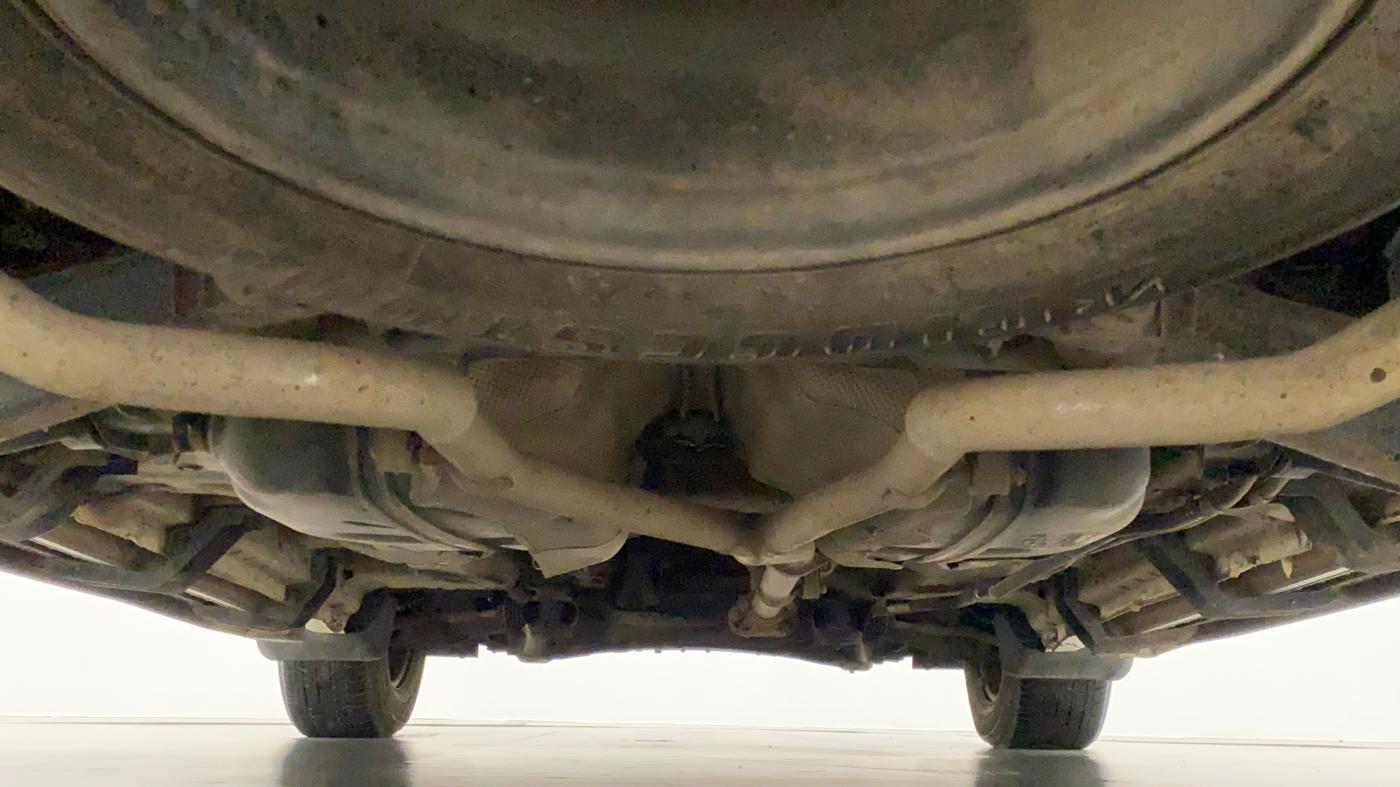 2019 Mahindra XUV500 W5, Diesel, Manual, 52,777 km, Rear Underbody