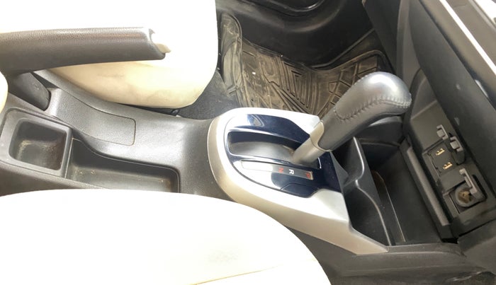 2021 Honda Jazz 1.2L I-VTEC VX CVT, Petrol, Automatic, 33,336 km, Gear Lever