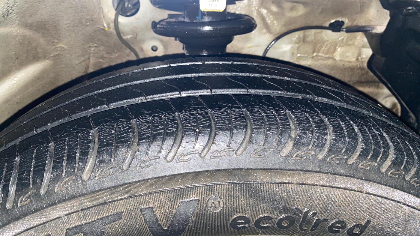 2020 Maruti S PRESSO VXI+, Petrol, Manual, 35,729 km, Right Front Tyre Tread