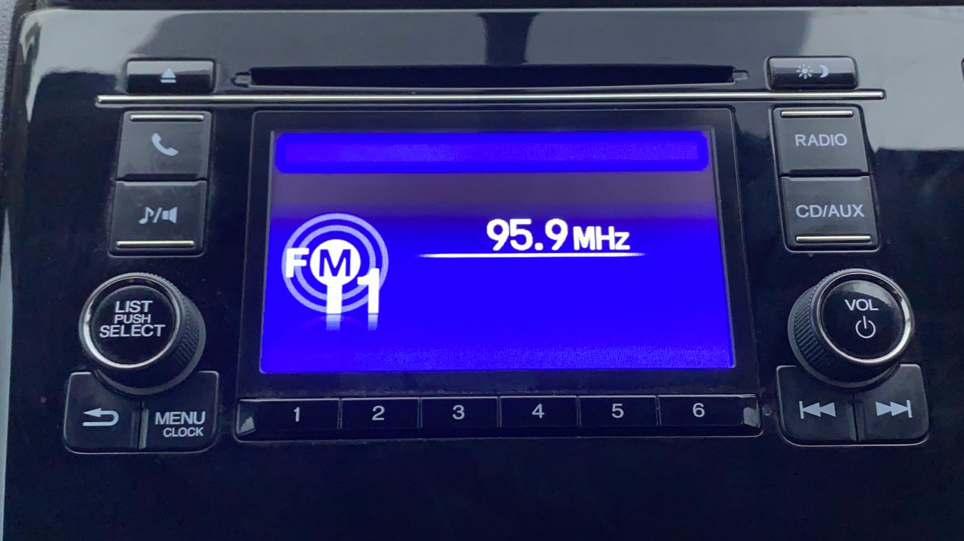 2018 Honda Jazz 1.2 V MT, Petrol, Manual, 35,099 km, Infotainment System