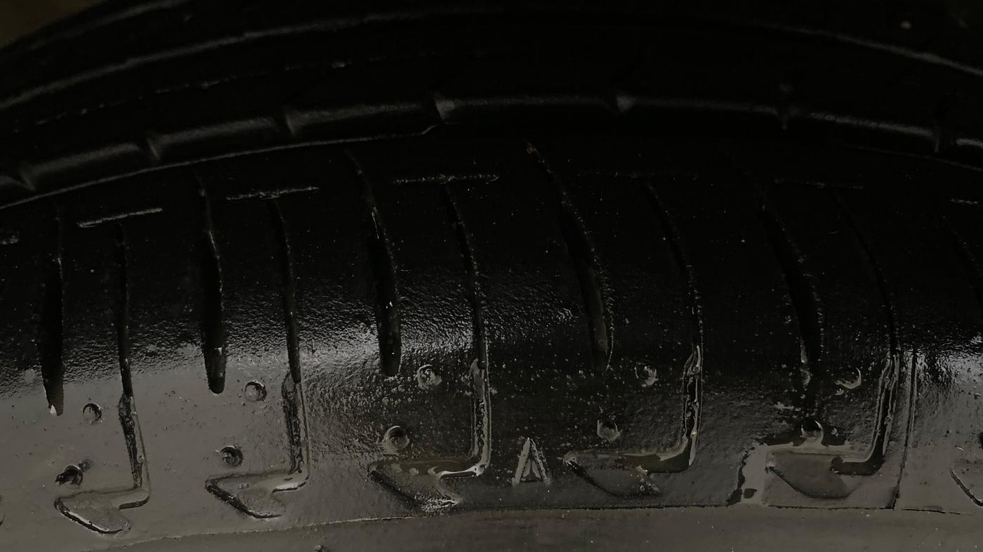 2024 Maruti IGNIS ZETA 1.2 AMT, Petrol, Automatic, 4,757 km, Right Rear Tyre Tread