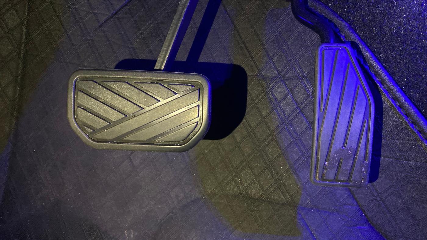 2024 Maruti IGNIS ZETA 1.2 AMT, Petrol, Automatic, 4,757 km, Pedals