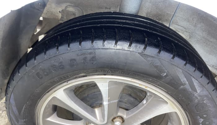 2016 Hyundai Grand i10 ASTA AT 1.2 KAPPA VTVT, Petrol, Automatic, 73,929 km, Right Rear Tyre Tread