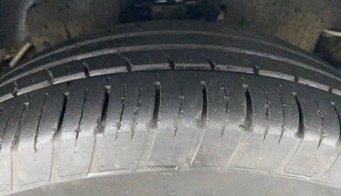 2020 Mahindra Scorpio S9, Diesel, Manual, 27,213 km, Right Front Tyre Tread