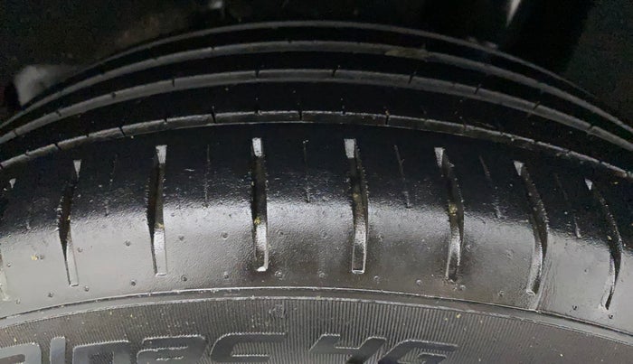 2021 Maruti Baleno ZETA PETROL 1.2, Petrol, Manual, 29,121 km, Left Rear Tyre Tread