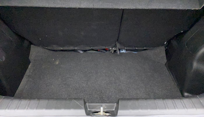 2021 Maruti Baleno ZETA PETROL 1.2, Petrol, Manual, 29,121 km, Boot Inside