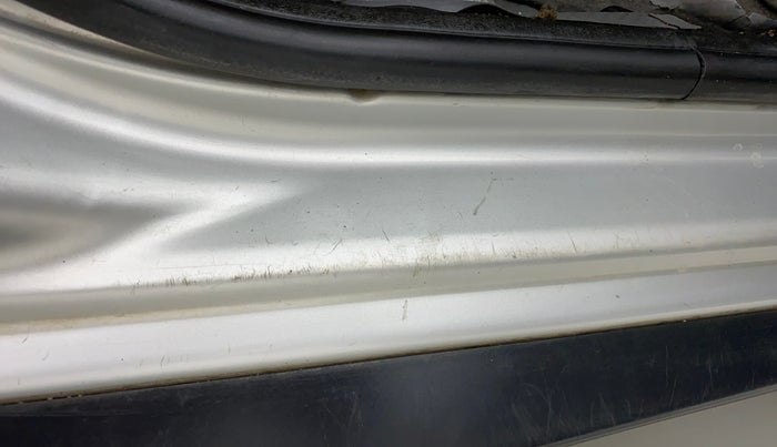 2013 Renault Duster 85 PS RXL DIESEL, Diesel, Manual, 88,754 km, Right running board - Minor scratches