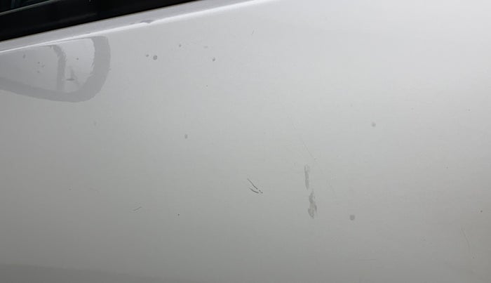 2013 Renault Duster 85 PS RXL DIESEL, Diesel, Manual, 88,754 km, Front passenger door - Minor scratches