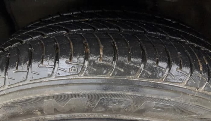 2017 Maruti Celerio ZXI AMT (O), Petrol, Automatic, 37,693 km, Left Front Tyre Tread