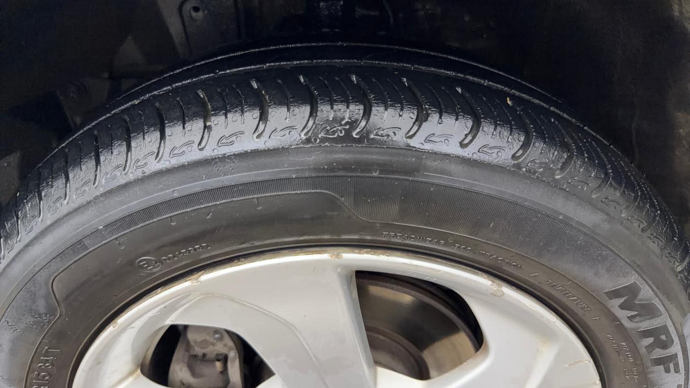 2015 Honda City 1.5L I-VTEC V MT, Petrol, Manual, 79,771 km, Left Front Tyre Tread