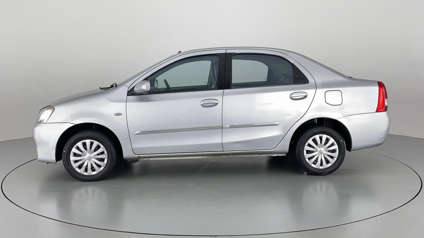 2011 Toyota Etios G, Petrol, Manual, 81,055 km, Left Side
