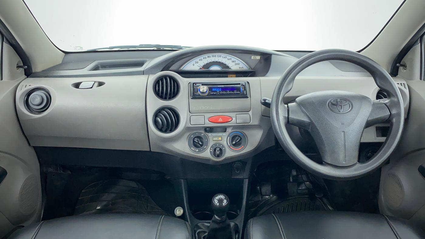 2011 Toyota Etios G, Petrol, Manual, 81,055 km, Dashboard