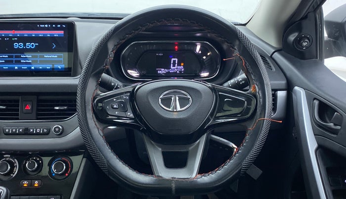 2020 Tata NEXON XM SUNROOF DIESEL, Diesel, Manual, 93,639 km, Steering Wheel Close Up
