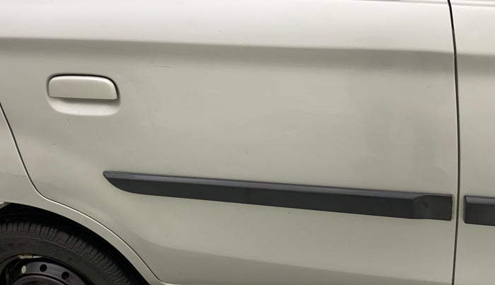 2017 Maruti Alto 800 LXI, Petrol, Manual, 19,500 km, Right rear door - Slightly dented