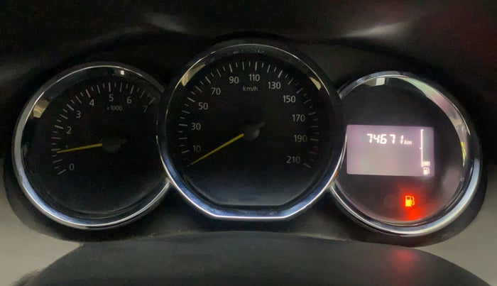 2015 Renault Duster 85 PS RXL DIESEL, Diesel, Manual, 74,695 km, Odometer Image