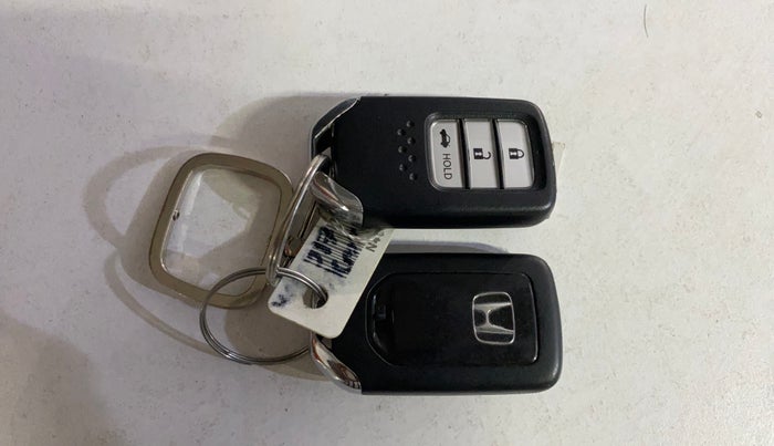 2020 Honda City 1.5L I-VTEC ZX, Petrol, Manual, 37,468 km, Key Close Up