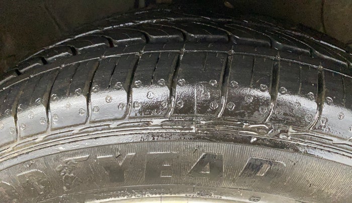 2014 Hyundai Grand i10 ASTA 1.2 KAPPA VTVT, Petrol, Manual, 42,316 km, Right Front Tyre Tread